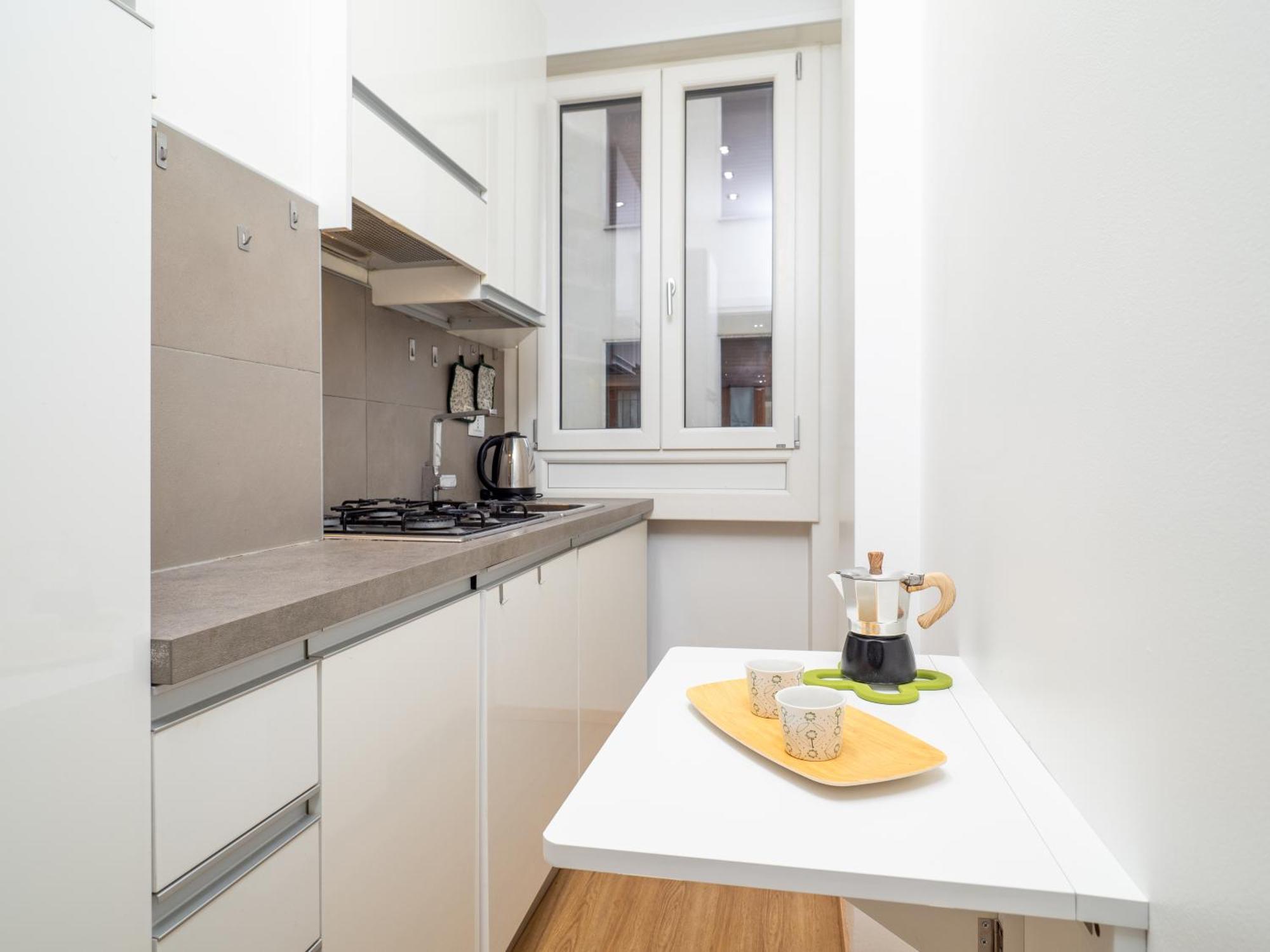 Milano 5 Guests - Modern Apt With Balcony Exterior photo